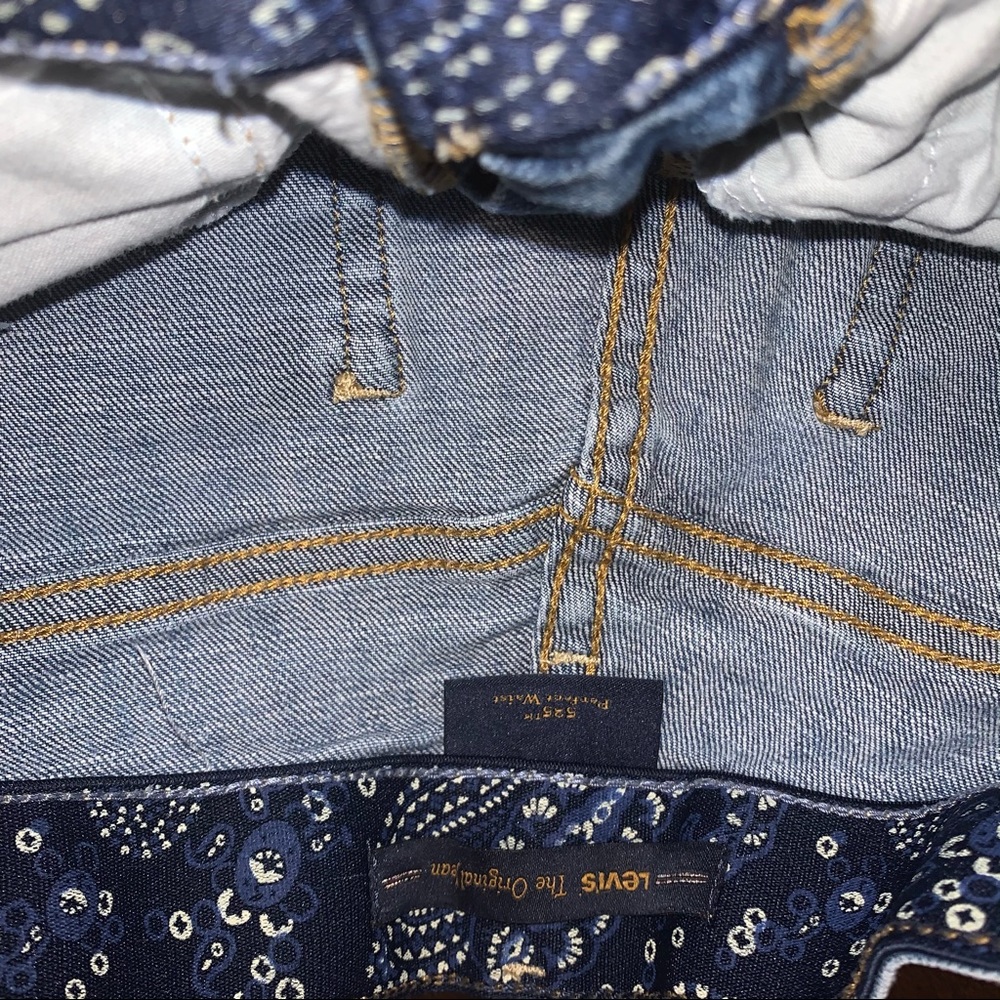 Levi’s perfect waist Shorts - Picture 2 of 6
